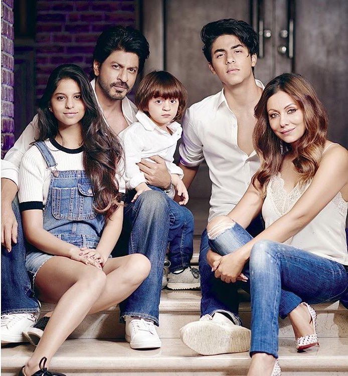 SRK-and-His-Family